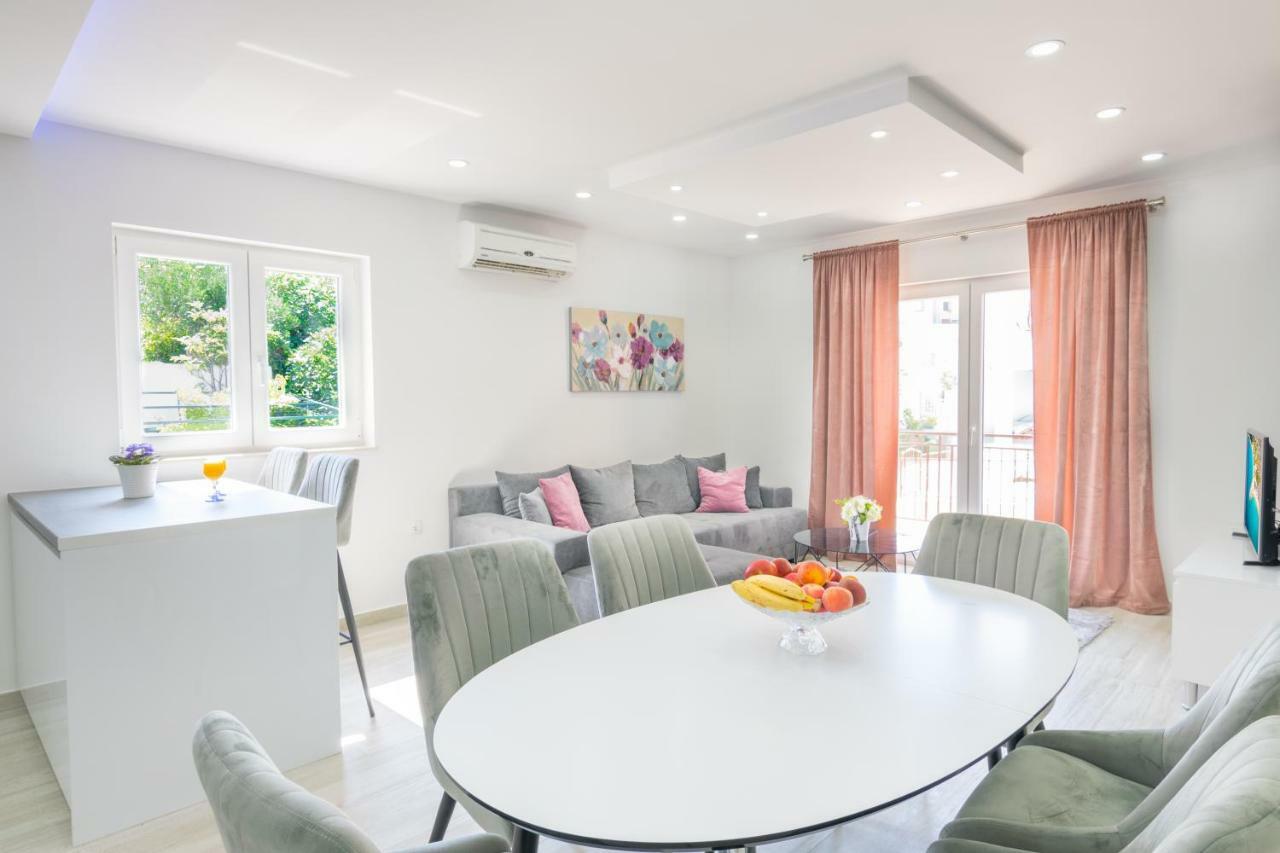 Apartmani Zora Makarska Exterior foto